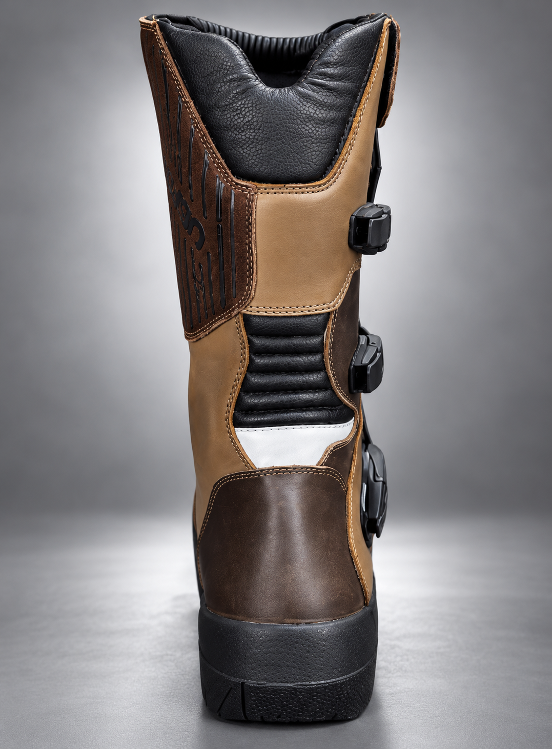 Bota ADVENTURE LARGA, WINDESIGN